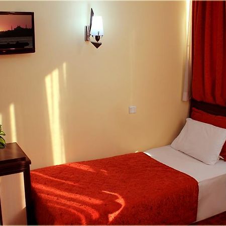 Hotel Kanada Istanbulská provincie Exteriér fotografie